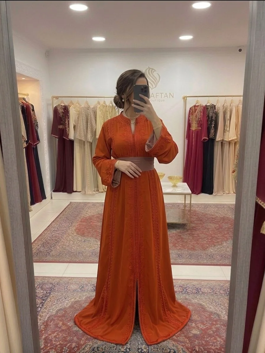 Caftan Ambre - Caftans en location ou achat chez SO Caftan en Ile-de-France